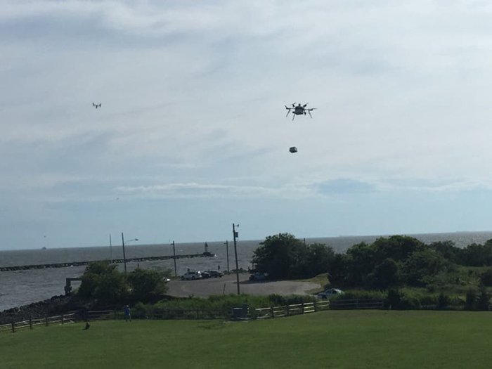 3D打印無人機(jī)用途_Flirtey用3D打印無人機(jī)進(jìn)行物質(zhì)運(yùn)輸