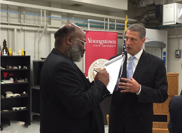 老美投資千萬美元開發(fā)3D打印金屬零配件維護(hù)飛機(jī)解決方案