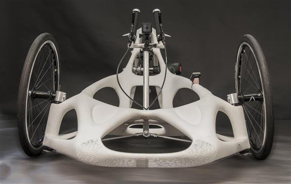 連比賽都用上3D打印了 德國大學(xué)生賽車設(shè)備融入3D打印技術(shù)