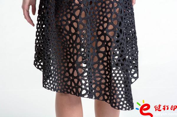 3d打印時(shí)裝連衣裙 3D打印技術(shù)在服裝行業(yè)大顯神威 3D打印時(shí)裝,3D打印連衣裙,3d打印衣服,3D打印領(lǐng)帶,3D打印服務(wù),3d打印服裝 童裝