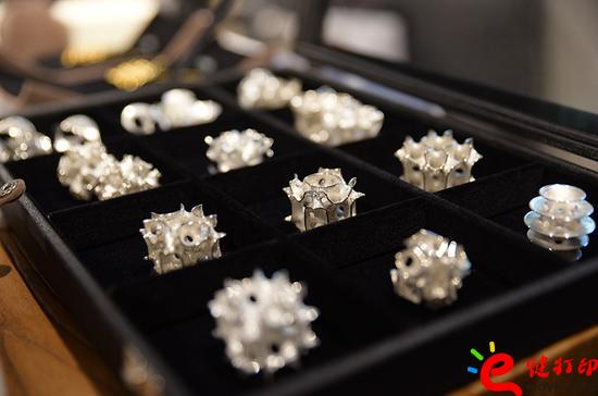 3d打印珠寶案例,3D打印首飾模型,3D打印飾品,3D打印戒指,3D打印手鐲,3D打印項鏈,3D打印金銀珠寶,手板模型定制,3d打印服務,3d打印平臺