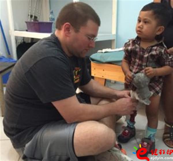 3d打印假肢,3d打印大腿假肢,3d打印假肢好處,3d打印假肢哪里定做,3d打印假肢哪里可以做,3d打印義肢,青島3d打印假肢,3d打印服務(wù) 3d打印假肢,3d打印大腿假肢,3d打印假肢好處,3d打印假肢哪里定做,3d打印假肢哪里可以做,3d打印義肢,青島3d打印假肢,3d打印服務(wù)