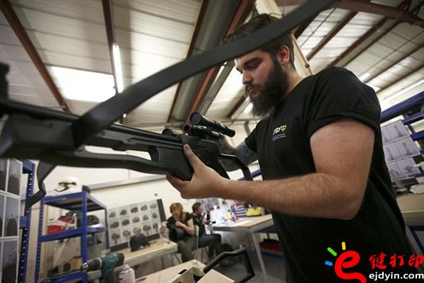 星際迷航中的3D打印道具,3D打印技術(shù)新應(yīng)用之3d打印電影影視道具_(dá)有哪些優(yōu)缺點(diǎn)